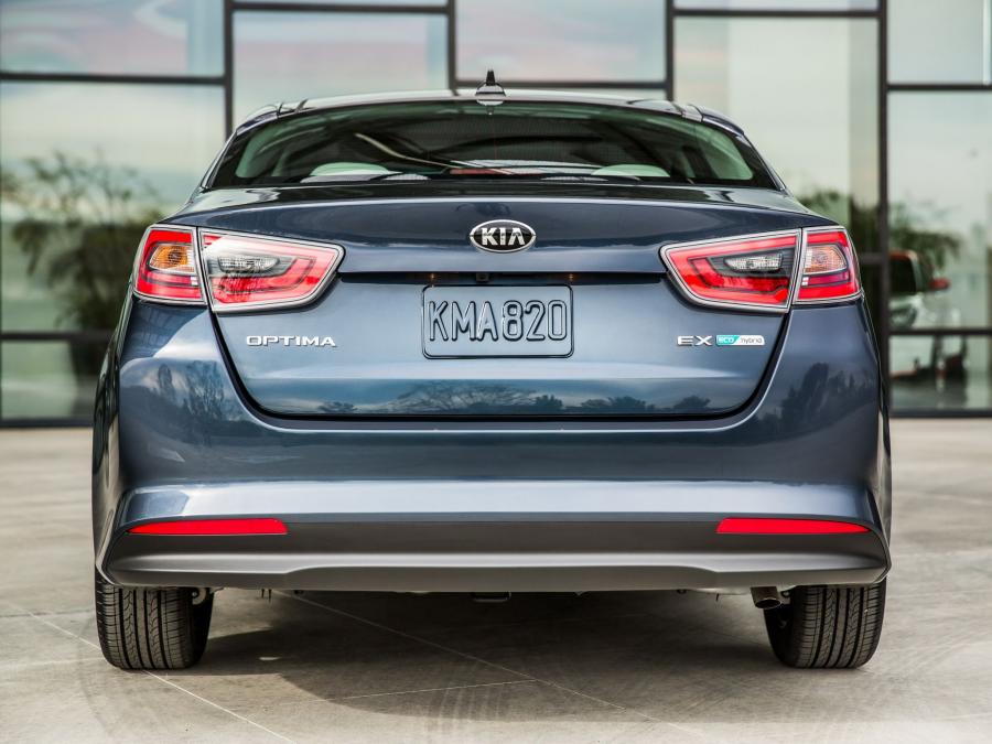  Kia Optima Hybrid 2014 года  (фото 10 из 32)